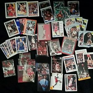 Lot of Older basketball cards
